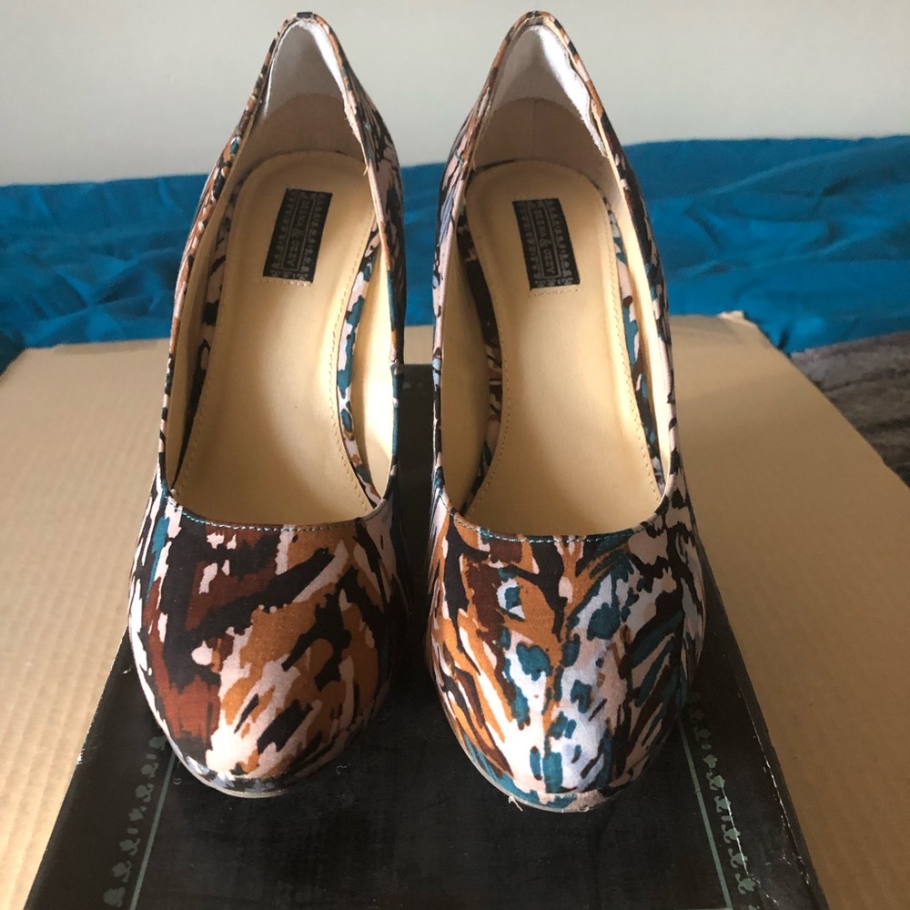 Deena & Ozzy wedge heel sandals